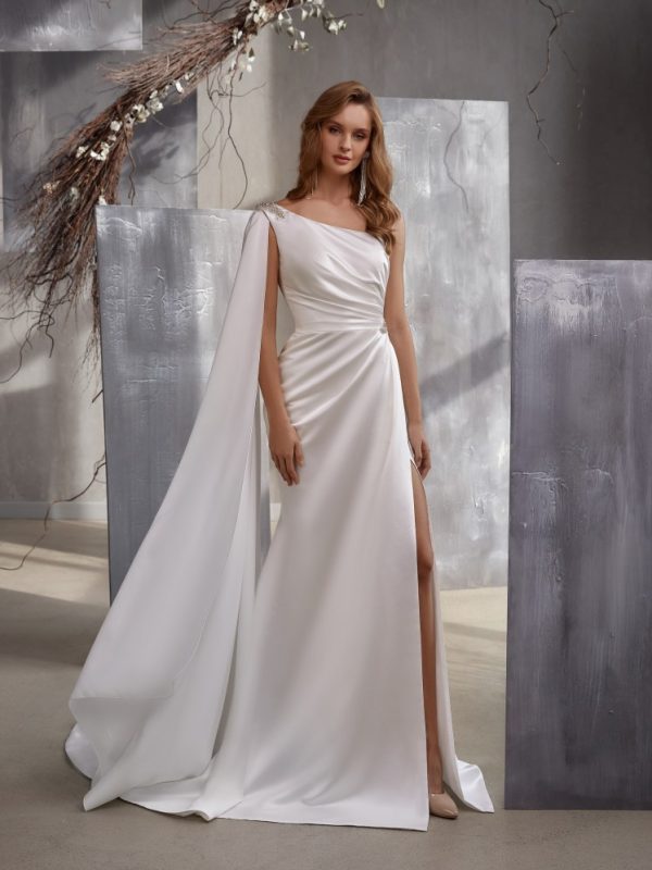 Μίνιμαλ νυφικό σε ελληνικό στυλ.