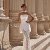 nyfiko-dora-boho-vintage-dantela-anoichti-plati-catwalk-brides